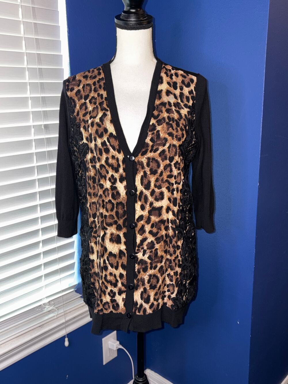 Chico’s 3/4 Sleeve Animal Print Inset Tunic Cardigan